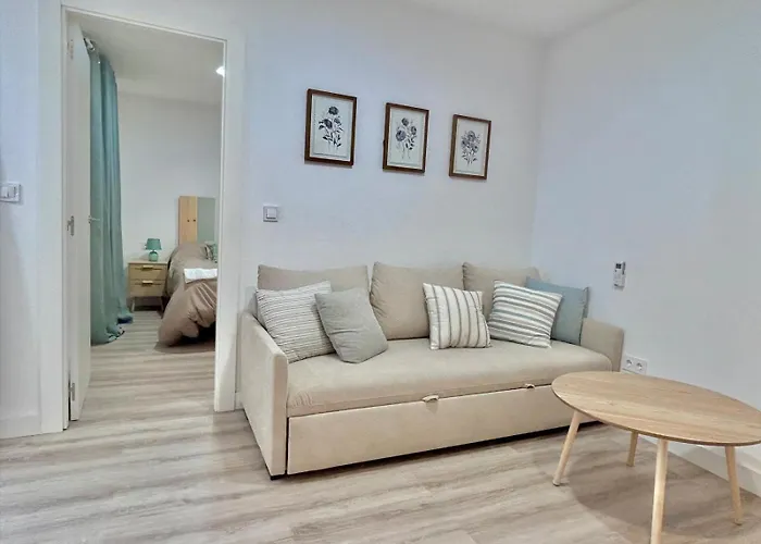 Nicole Apartaments Gam